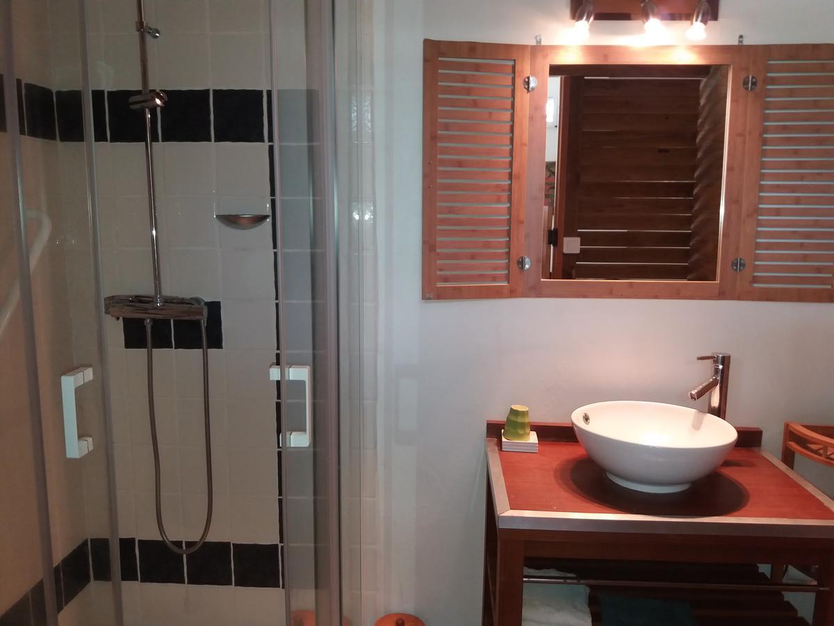 Ecolokay Apartment La Trinite Bagian luar foto